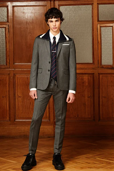 Look 15